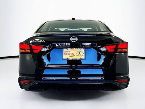 Certified 2025 Nissan Altima 2.5 S FWD image 6