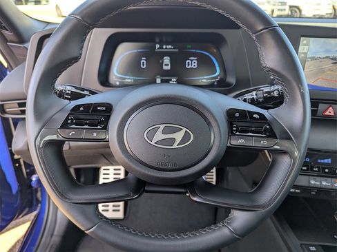 Certified 2025 Hyundai Elantra Sport image 20