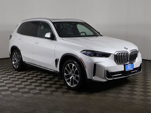 Used 2024 BMW X5 xDrive40i image 61
