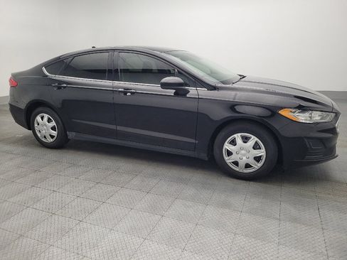 Used 2020 Ford Fusion S image 11