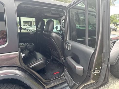 Used 2018 Jeep Wrangler Unlimited Rubicon AWD/4WD image 5