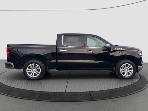Used 2023 Chevrolet Silverado 1500 LTZ image 9