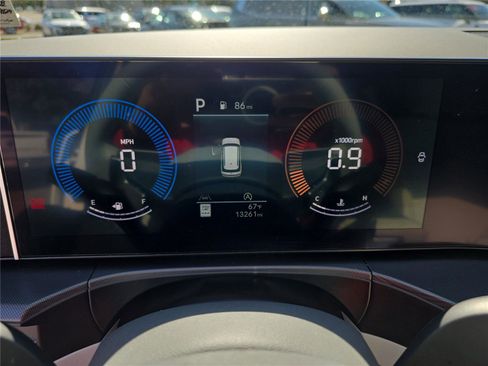 Used 2025 Hyundai Santa Fe SE image 19