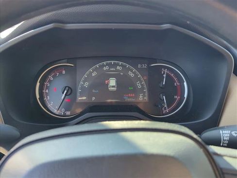 Used 2023 Toyota RAV4 XLE w/ Convenience Package FWD image 15