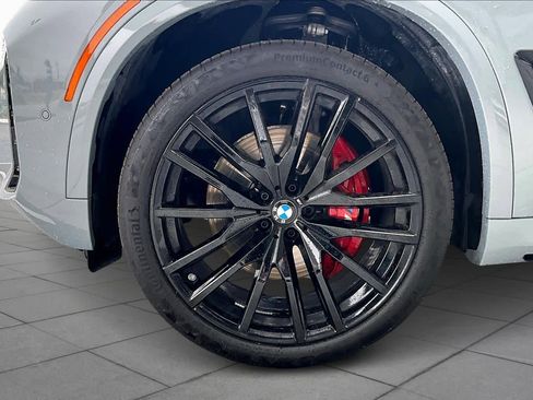 Used 2025 BMW X5 sDrive40i w/ M Sport Package image 10
