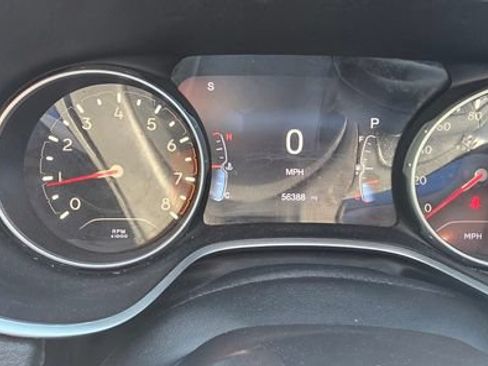 Used 2021 Jeep Compass Latitude AWD/4WD image 9