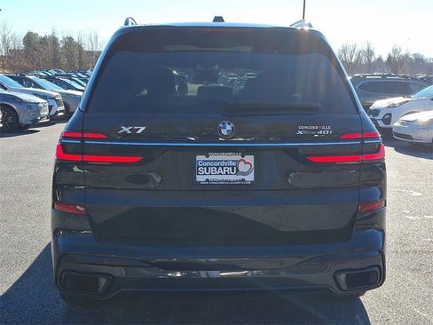 Used 2023 BMW X7 xDrive40i w/ M Sport Package image 5