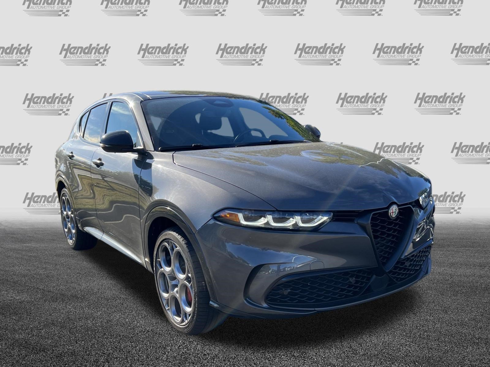 Used 2024 Alfa Romeo Tonale Veloce AWD/4WD image 2