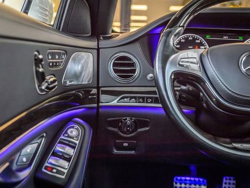 Used 2015 Mercedes-Benz S 550 Sedan image 32