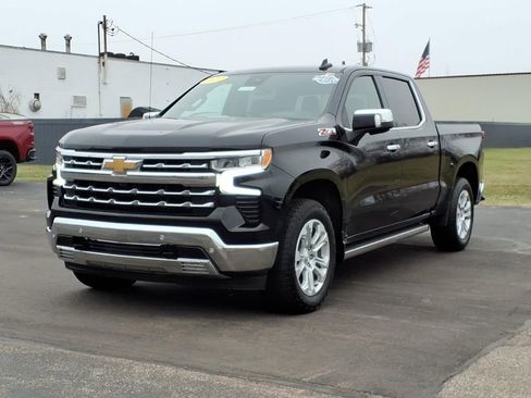 Certified 2022 Chevrolet Silverado 1500 LTZ w/ Technology Package image 3