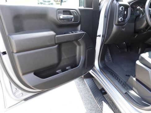 Used 2023 GMC Sierra 1500 Pro w/ Graphite Edition image 15