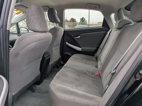 Used 2015 Toyota Prius Two image 21