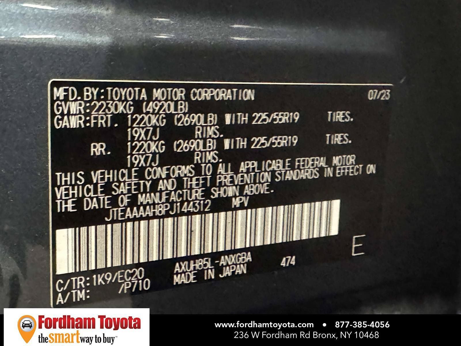 Used 2023 Toyota Venza XLE AWD/4WD image 34