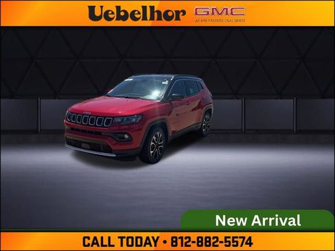 Used 2023 Jeep Compass Limited AWD/4WD image 9