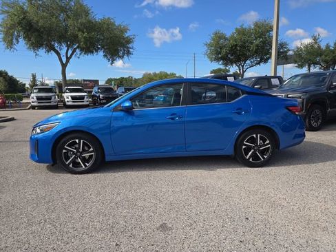Certified 2024 Nissan Sentra SV FWD image 5