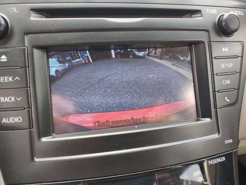 Used 2012 Toyota Prius V Two image 16