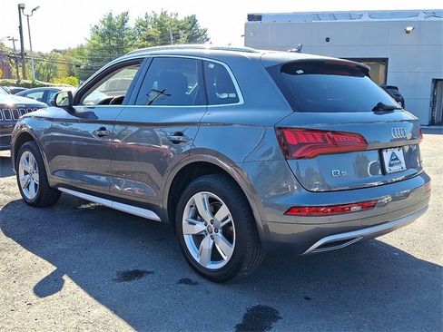Used 2019 Audi Q5 2.0T Premium Plus w/ Premium Plus Package image 4