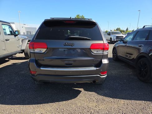 Used 2015 Jeep Grand Cherokee Limited w/ Luxury Group II AWD/4WD image 4