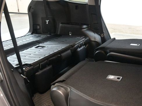 Used 2022 Toyota Highlander Limited image 76