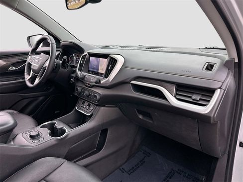 Used 2020 GMC Terrain SLT w/ Preferred Package image 29