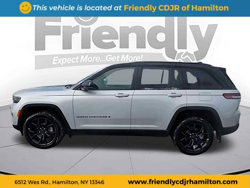 New 2025 Jeep Grand Cherokee Limited w/ MOPAR Finishing Package image 2