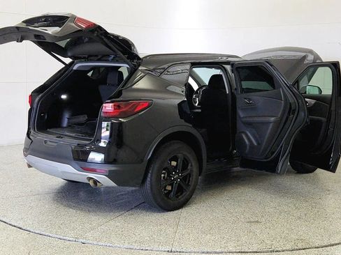 Used 2024 Chevrolet Blazer LT w/ Convenience Package FWD image 12