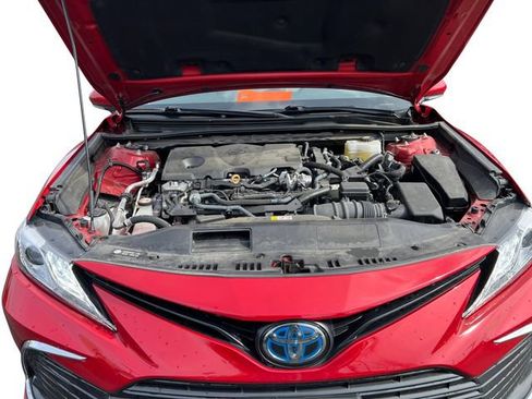 Used 2023 Toyota Camry XLE image 20