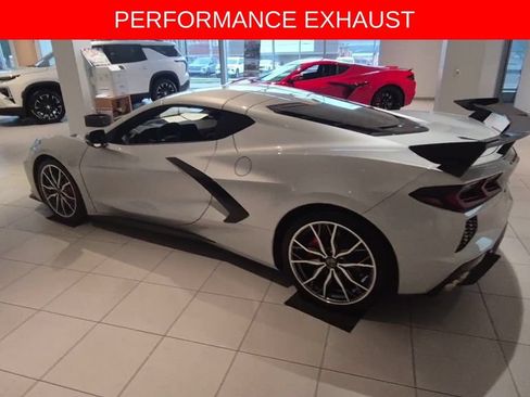 Used 2026 Chevrolet Corvette Stingray Coupe RWD image 7