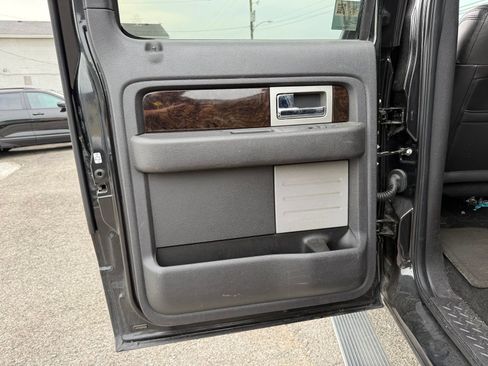 Used 2013 Ford F150 Platinum AWD/4WD image 24
