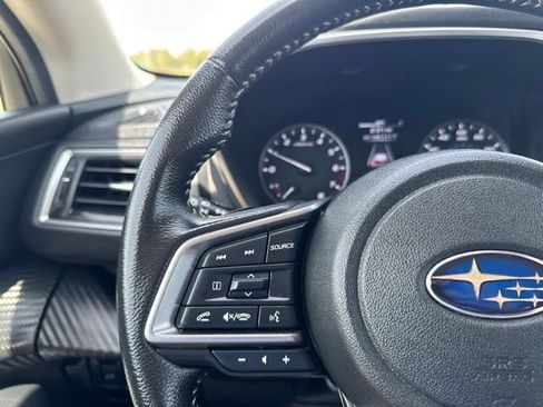 Used 2025 Subaru Ascent Premium AWD/4WD image 11