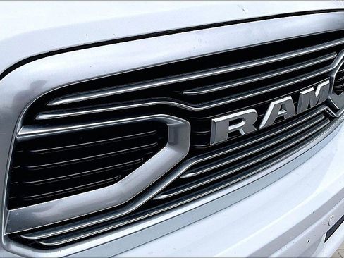 Used 2018 RAM 1500 Limited image 28