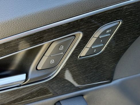 Used 2022 Audi Q7 3.0T Premium Plus w/ Premium Plus Package image 25