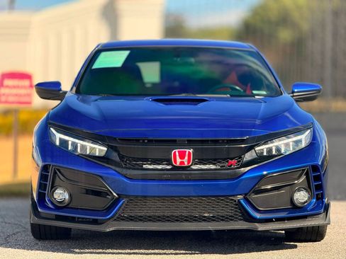 Used 2017 Honda Civic Type R image 3