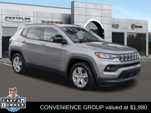 Used 2022 Jeep Compass Latitude w/ Convenience Group image 1