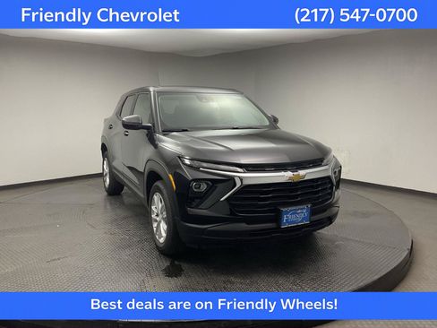 New 2026 Chevrolet TrailBlazer LS w/ LS Convenience Package AWD/4WD image 1