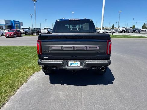 Used 2025 Ford F150 Raptor AWD/4WD image 4