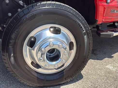 Used 2026 Ford F350 Lariat AWD/4WD image 29