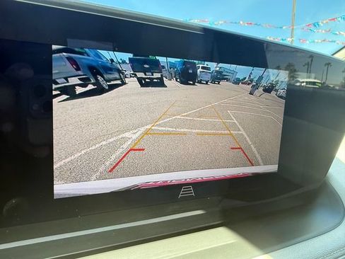 Certified 2024 Buick Encore GX Avenir AWD/4WD image 19