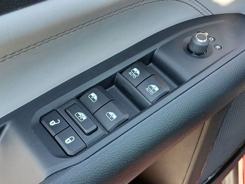 New 2026 Jeep Compass Limited AWD/4WD image 11