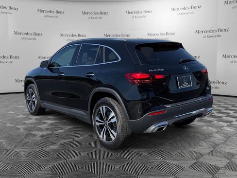 New 2026 Mercedes-Benz GLA 250 4MATIC image 3