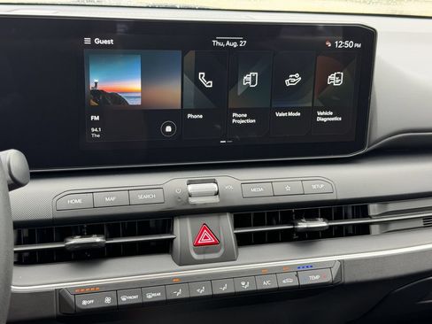 New 2026 Kia K4 FWD image 26