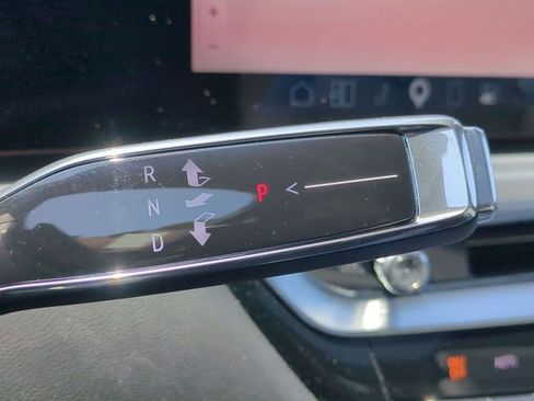 Certified 2026 Cadillac Lyriq Sport AWD/4WD image 9