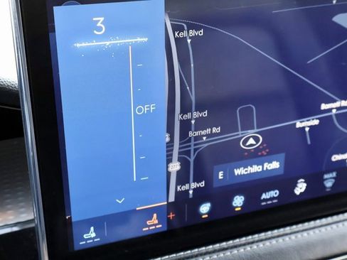 Used 2024 Lincoln Corsair Reserve w/ Equipment Group 201A image 7