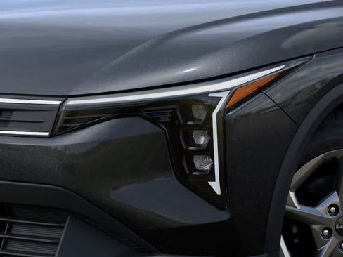 Certified 2026 Kia K4 FWD image 9