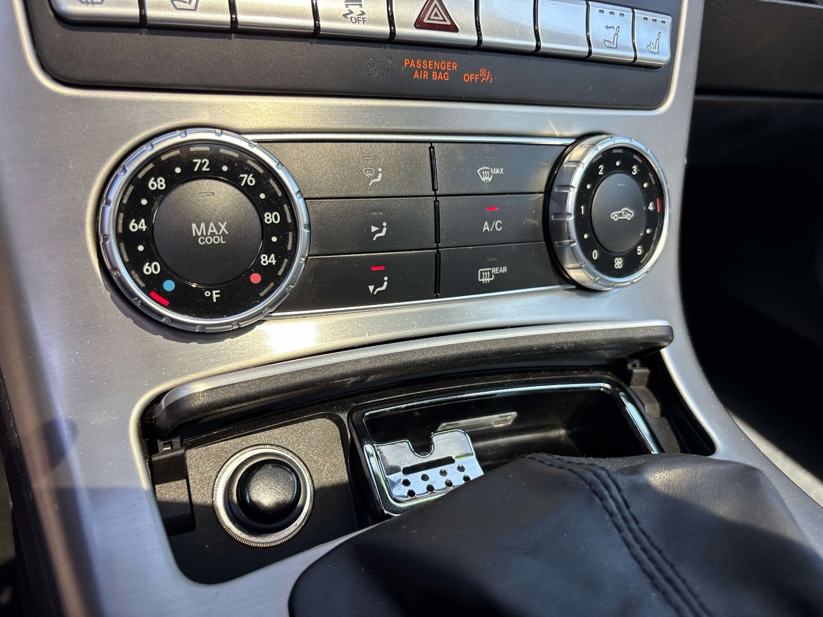 Used 2012 Mercedes-Benz SLK 350 image 21