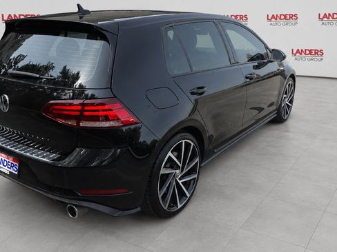 Used 2019 Volkswagen Golf 4-Door FWD image 5