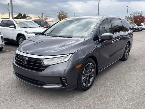 Used 2023 Honda Odyssey Elite image 4