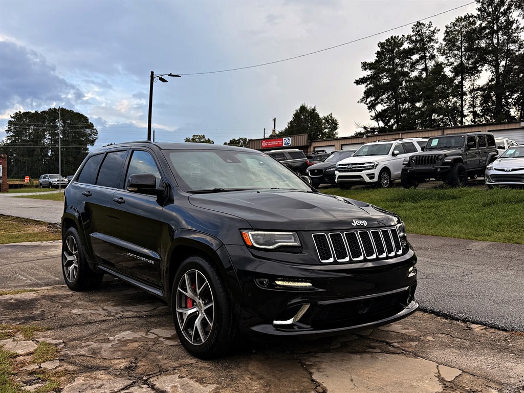 Used 2016 Jeep Grand Cherokee SRT w/ Trailer Tow Group IV AWD/4WD image 3