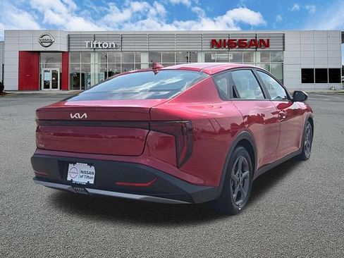 Used 2025 Kia K4 FWD image 7