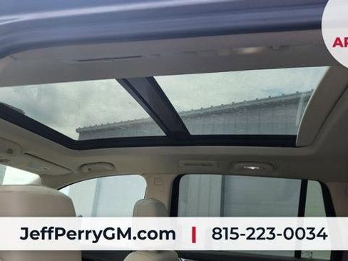 Used 2024 Cadillac XT6 Premium Luxury w/ Technology Package AWD/4WD image 11
